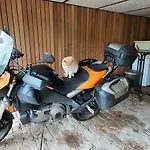 Au Chat'rme Des Blanches Pierres בית הארחה