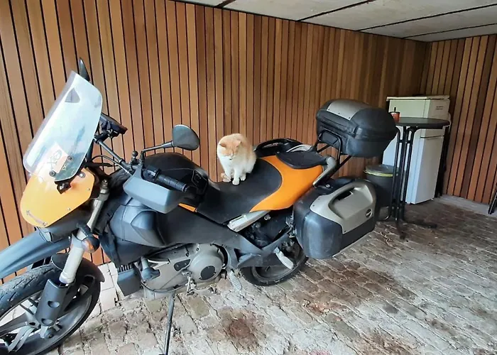 Au Chat'rme Des Blanches Pierres Guest house