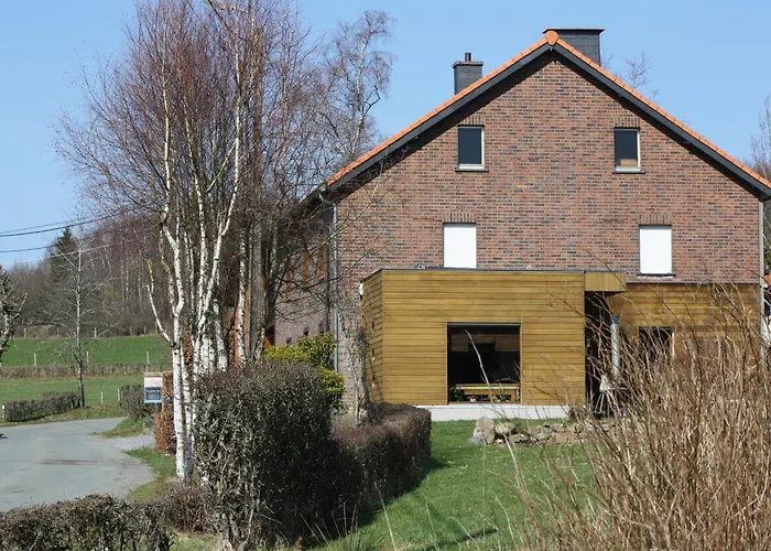 Au Chat'rme Des Blanches Pierres Francorchamps