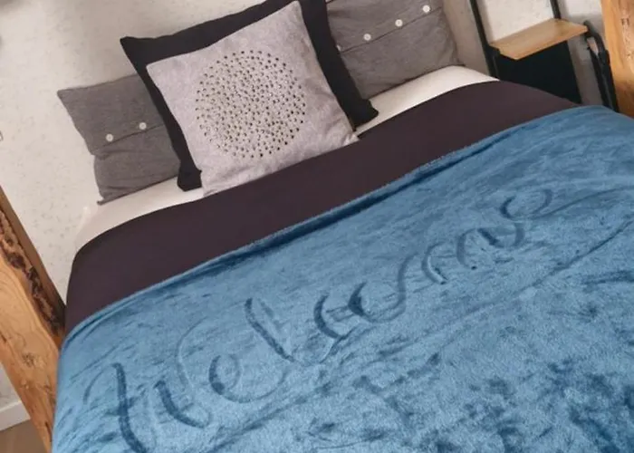 Au Chat'rme Des Blanches Pierres Guest house